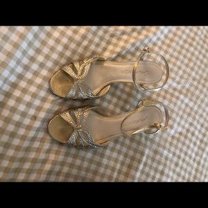 Women’s dress shoes